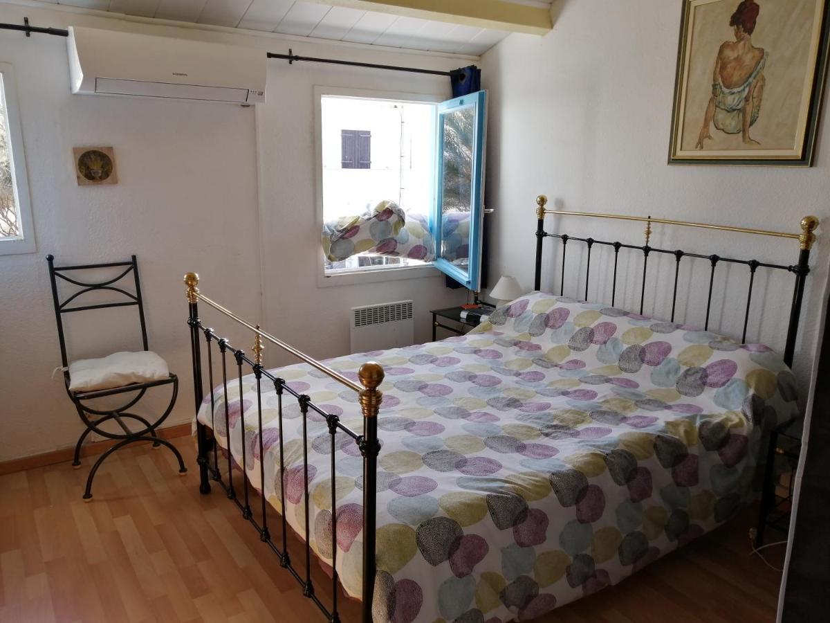 Maisonnette Bort De Mer Фронтиньян Экстерьер фото