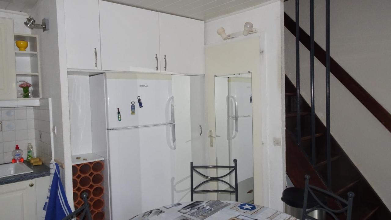 Maisonnette Bort De Mer Фронтиньян Экстерьер фото